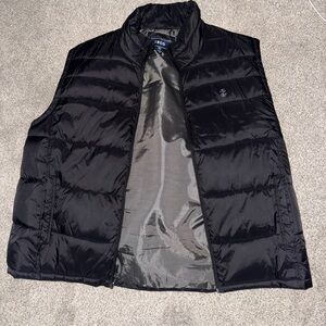 Izod Men's Black Quilted Vest